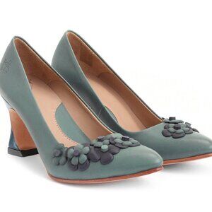 John Fluevog VIOLA CLASSIC PUMP size 6.5